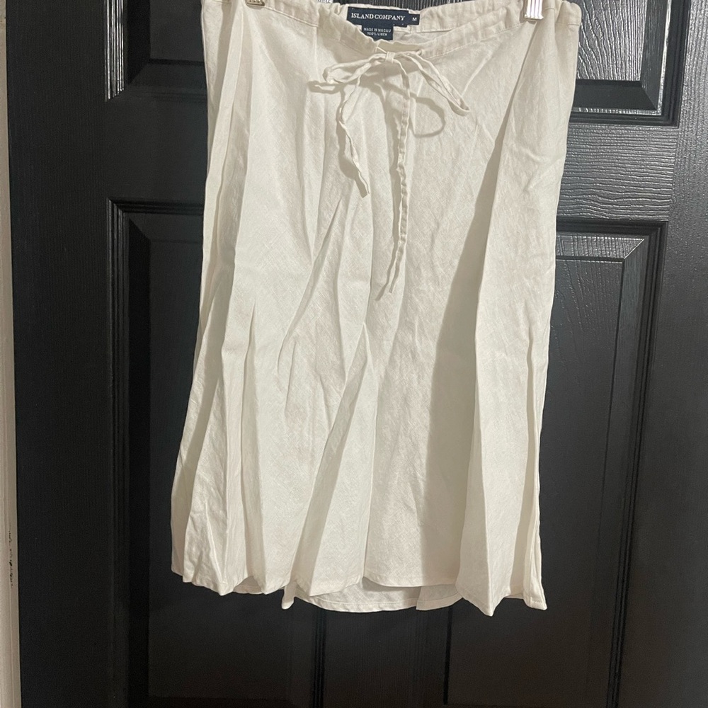 Off white linen skirt.